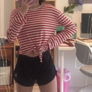 Cropped long sleeve shirt